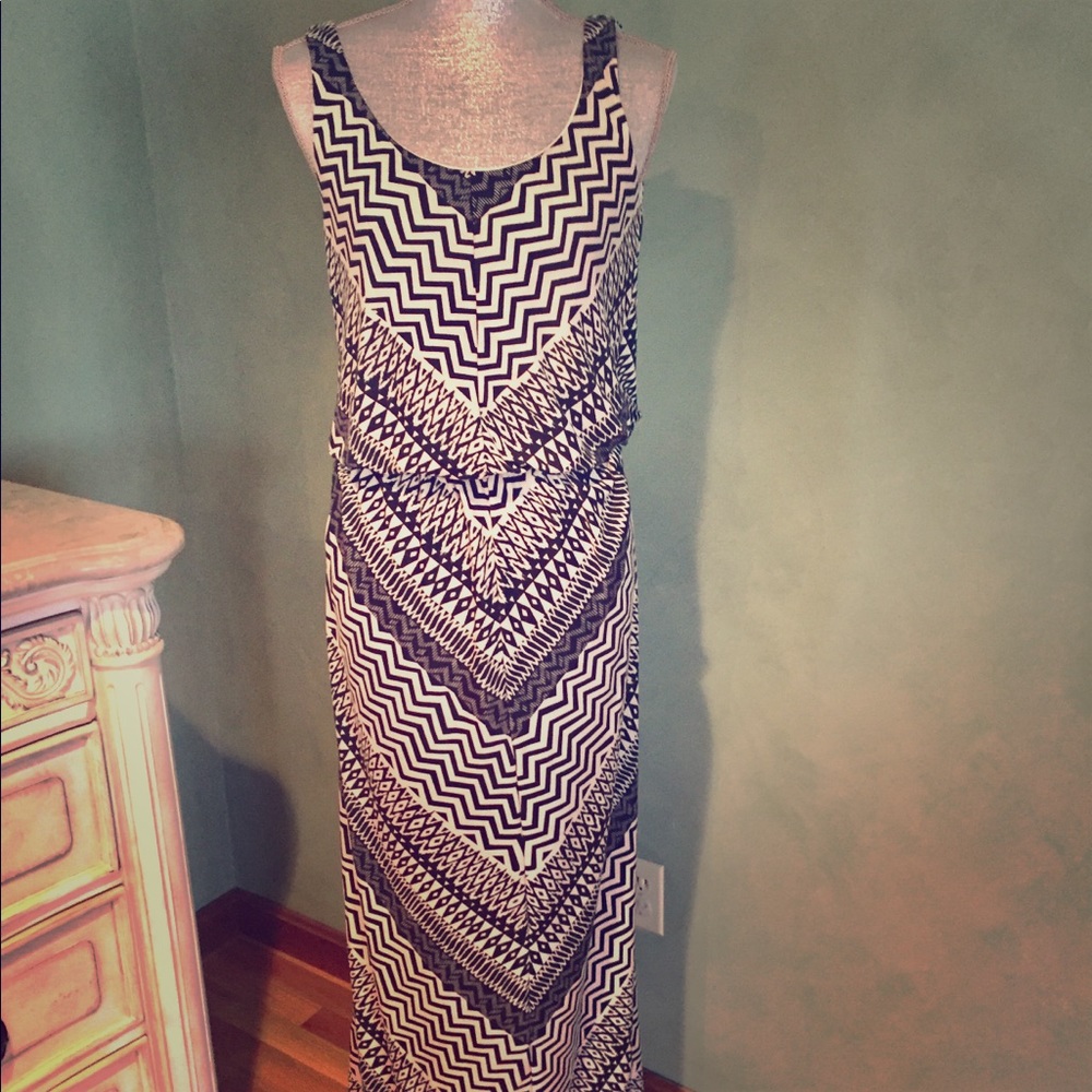 Black/Tan Maxi Dress